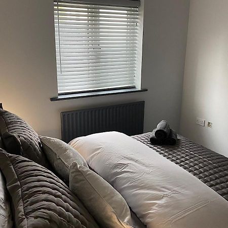 רדינג Beautiful Modern Cosy Central Apartment / Sleeps 4 מראה חיצוני תמונה